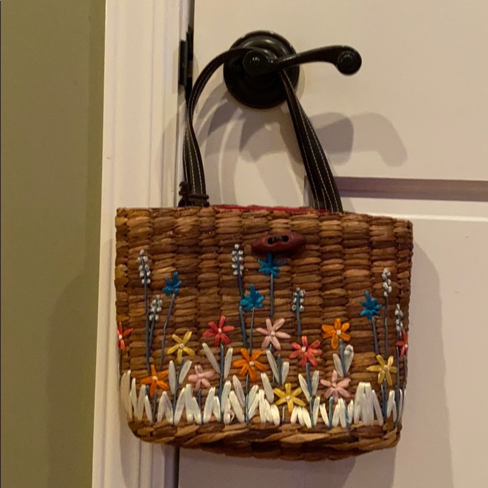 August straw bag with colorful flower pattern